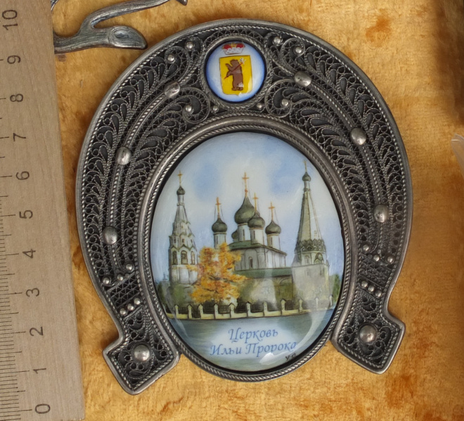 настенный медальон Церковь Ильи Пророка, финифть, скань