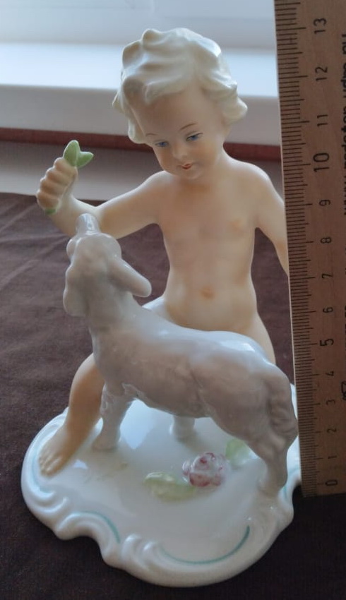 фарфоровая статуэтка Мальчик с ягнёнком, немецкий фарфор Шаубах фото 7