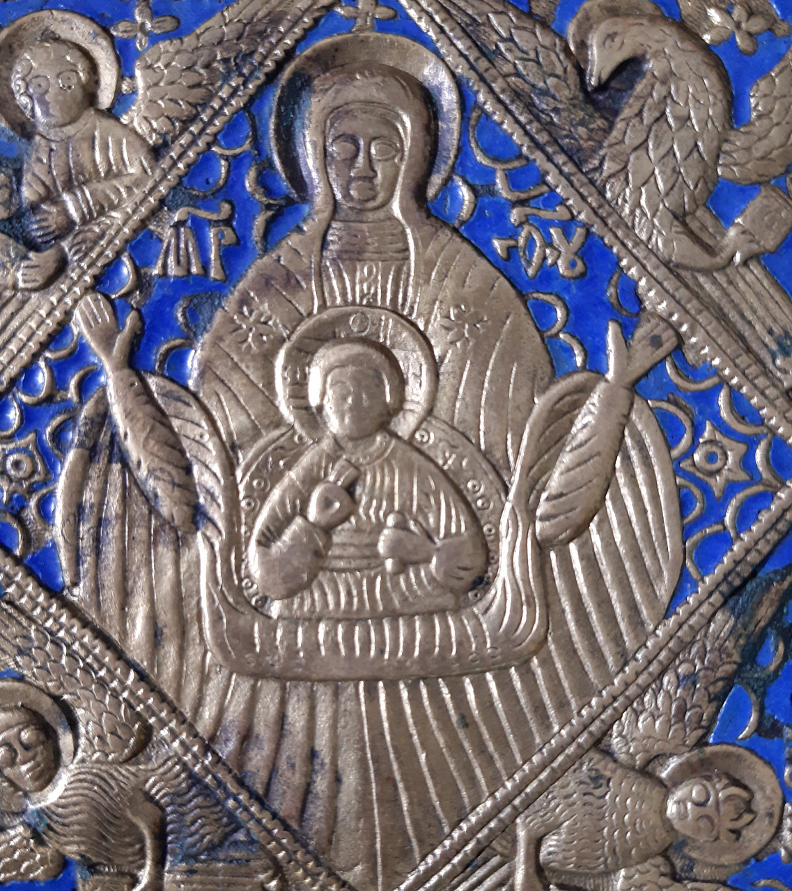 Меднолитая икона Богоматерь Знамение с символами Евангелистов фото 2