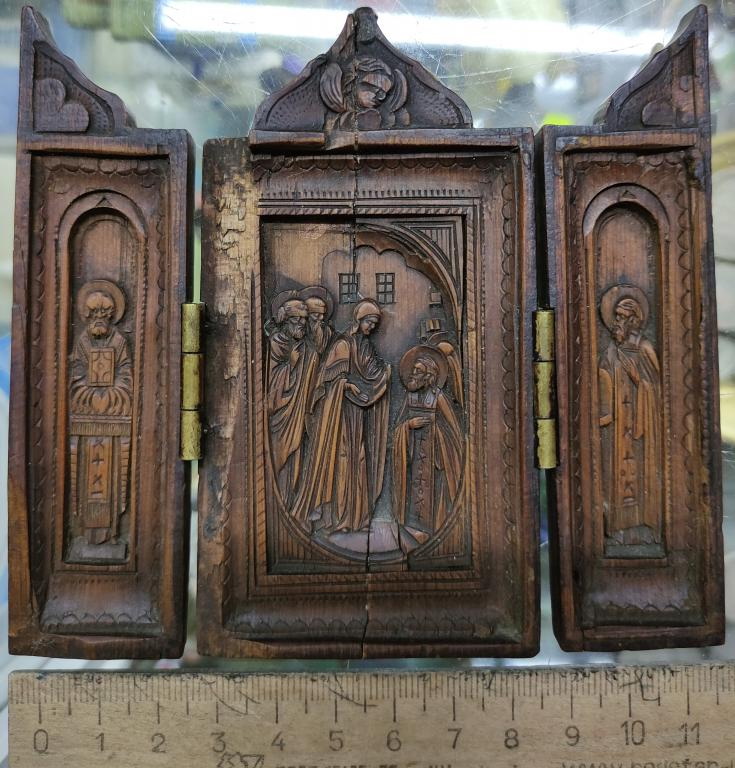 резной трехстворчатый деревянный складень Явление Богородицы Сергию, миниатюра, 19 в фото 7