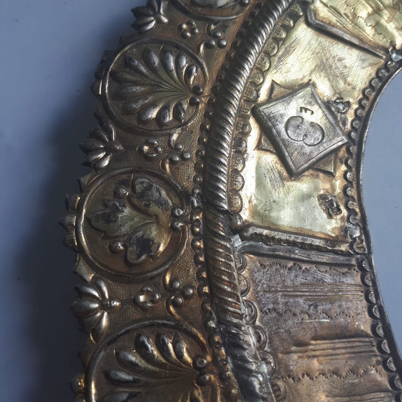 Старинный серебряный венец на икону Спаса фото 3