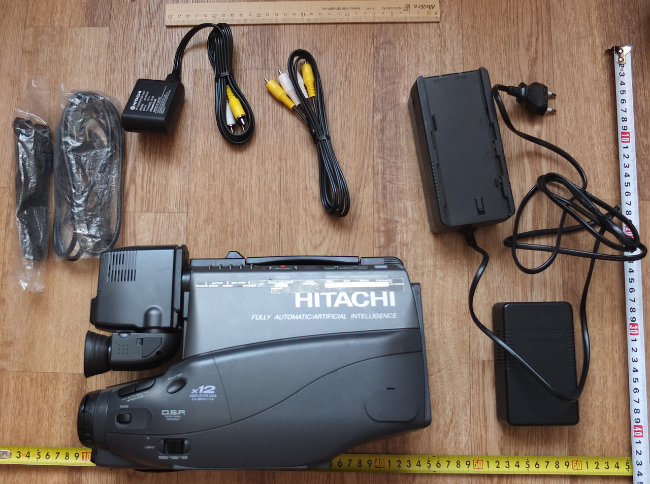 видеокамера Hitachi , винтаж , коллекционная, рабочая фото 2
