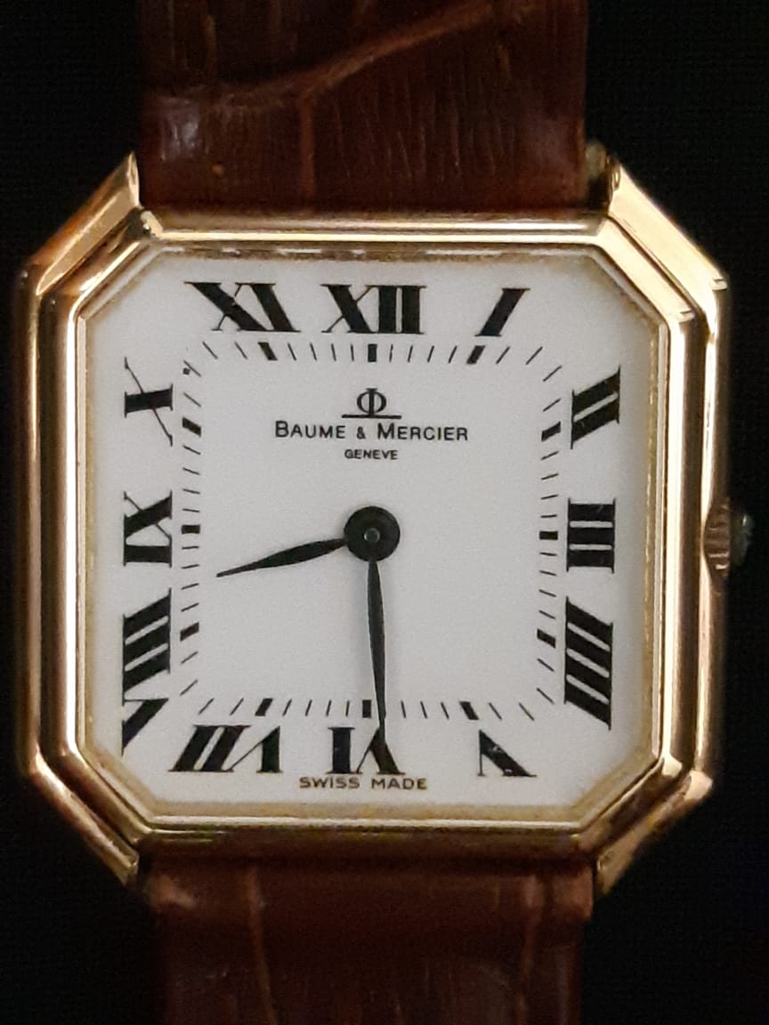 золотые женские наручные часы BAUME & MERCIER, Швецария
