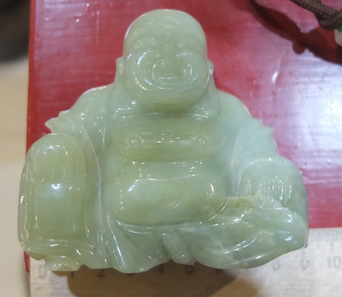 нефритовый Будда, старинный , высота 9 см фото 2