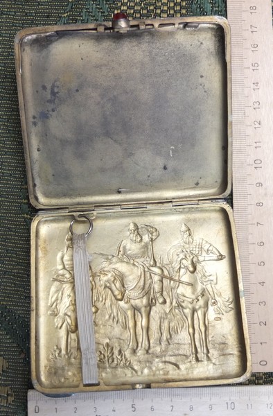 серебряный портсигар Три богатыря, серебро 875 проба, 1930е годы фото 6
