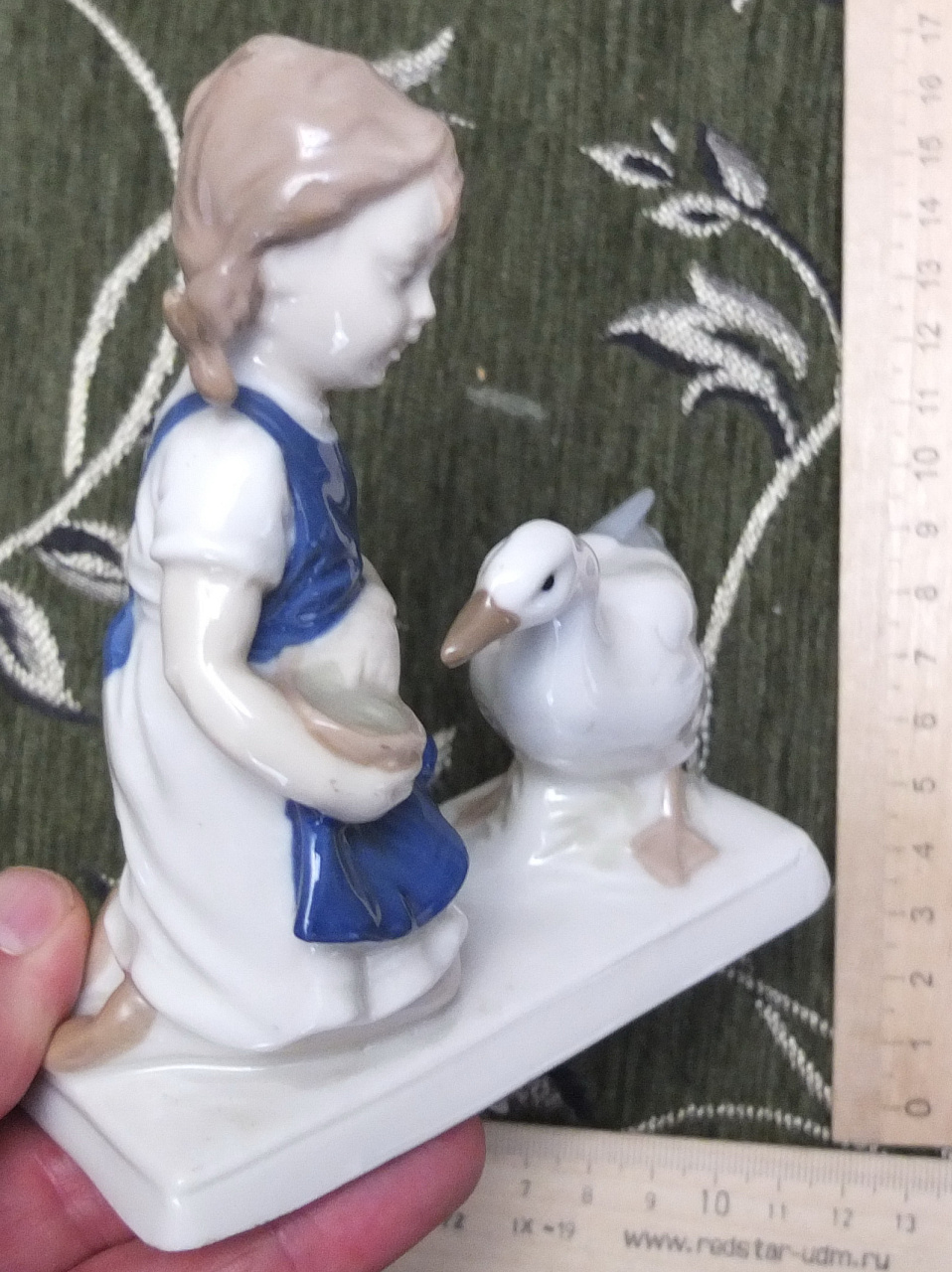 фарфоровая статуэтка Девочка с гусиком, фарфор ГДР фото 5