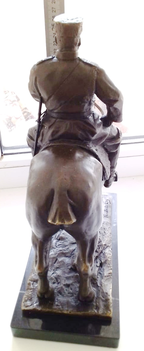 бронзовая скульптура Александр 3, современная бронза фото 8