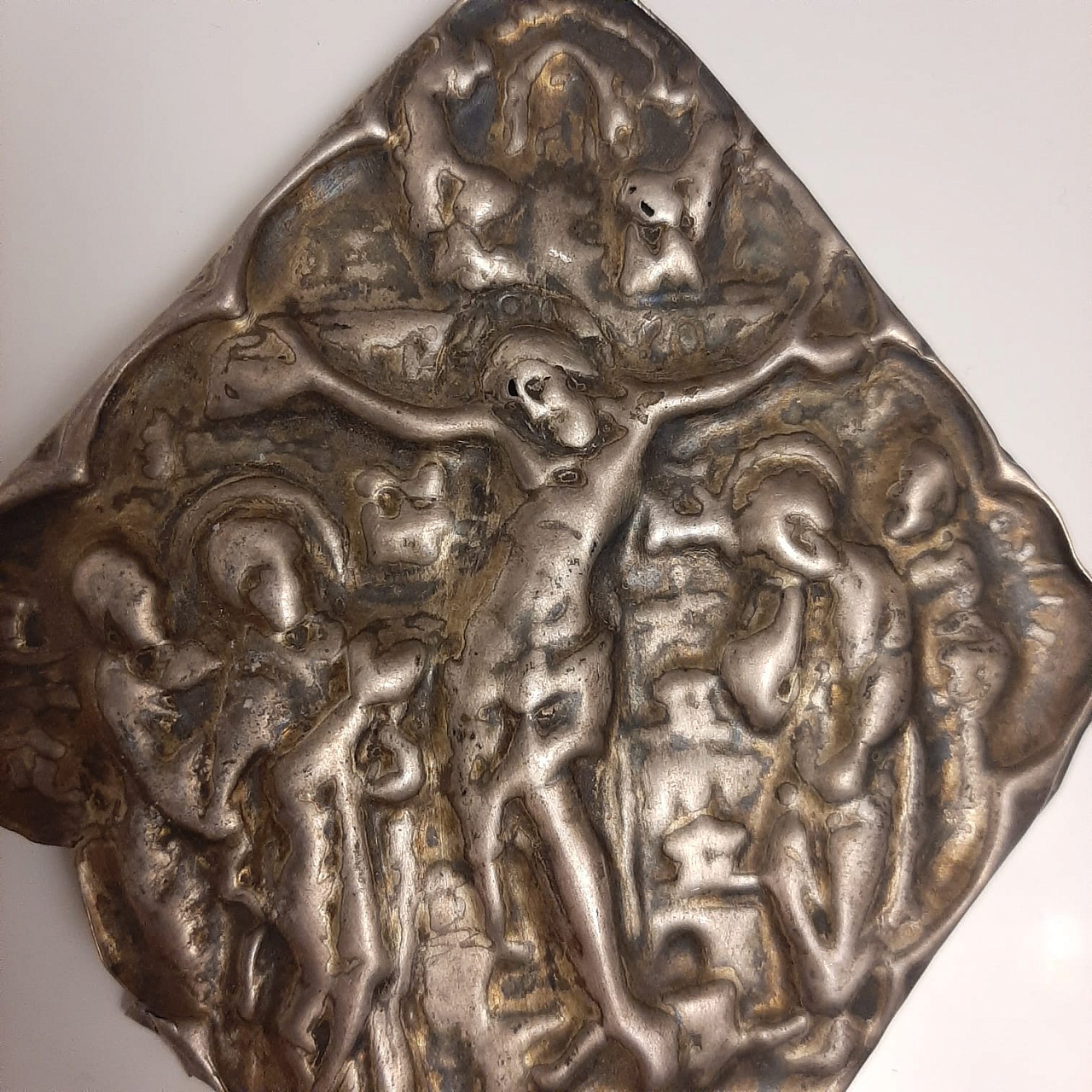 Старинная накладка на Евангелие, серебро. фото 2