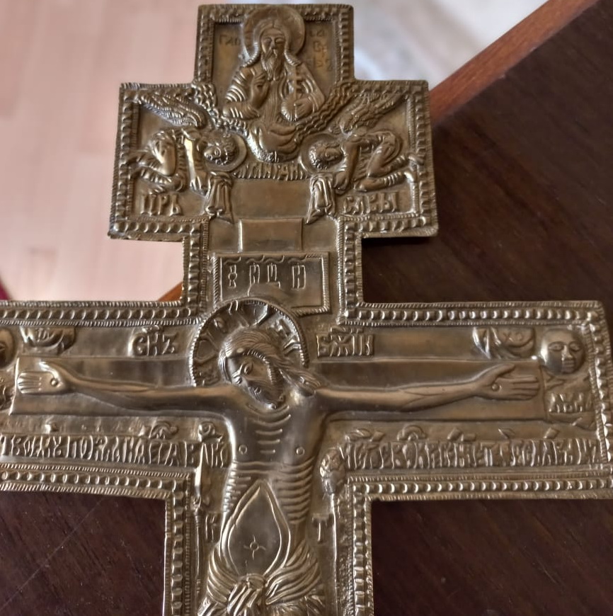 бронзовый крест распятие напрестольный, высота 36 см, отличная сохранность, 19 век