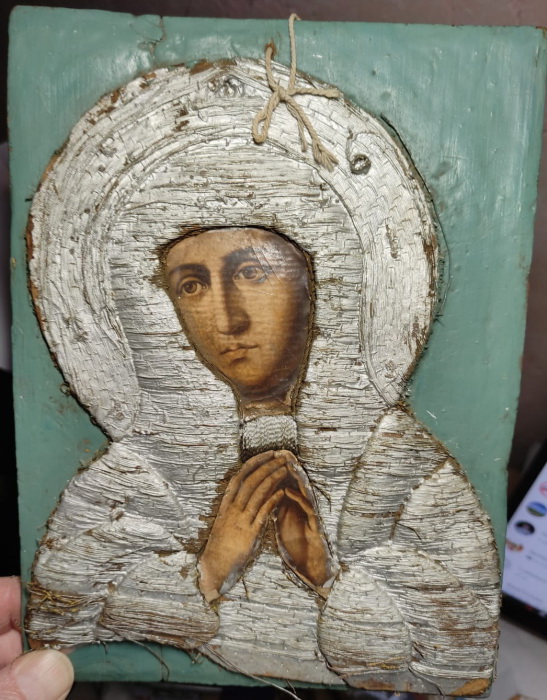 икона Богородица, золотоё шитьё, 19 век