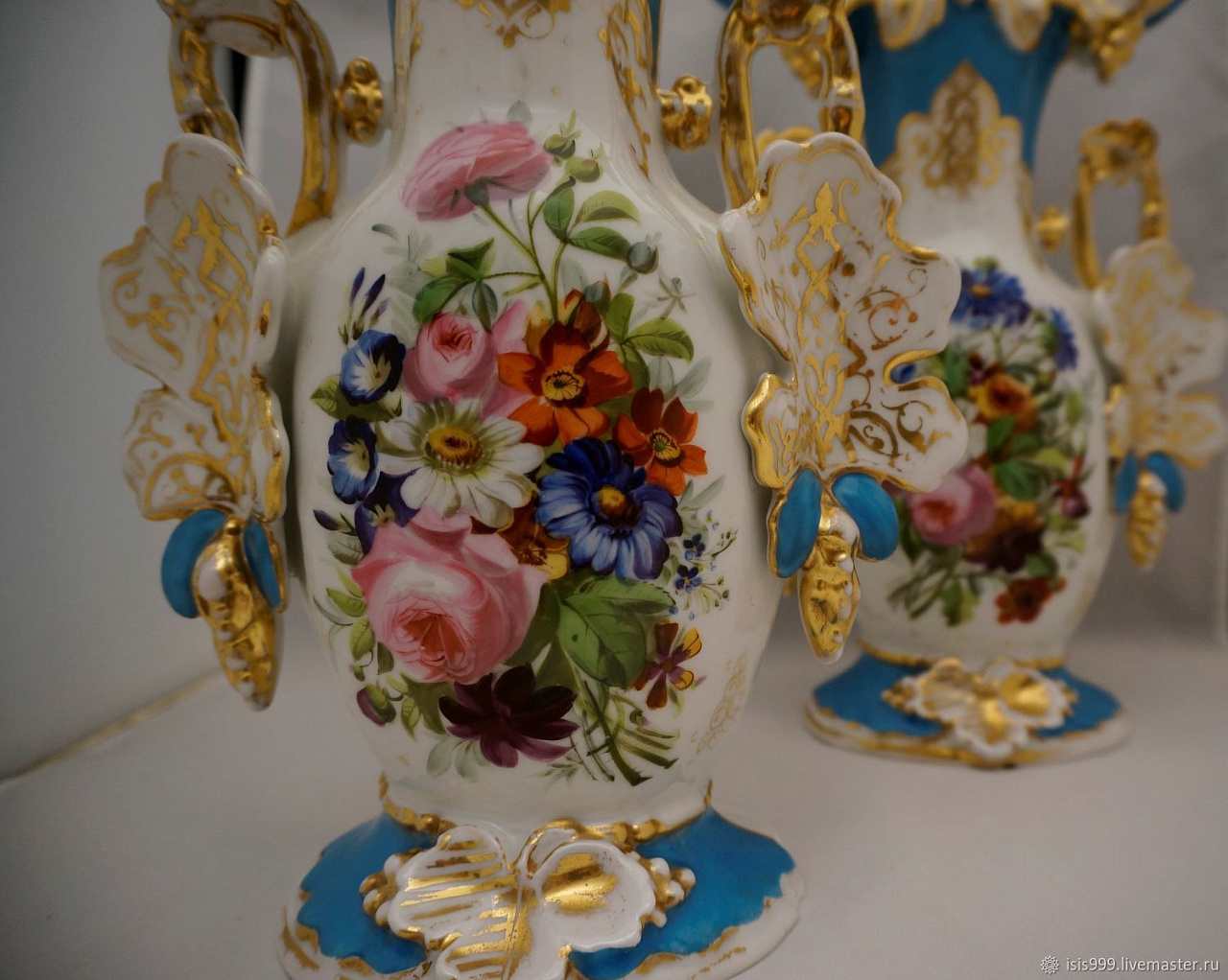 Old Paris 1870 г. "Ускользающая красота" парные вазы  фото 4