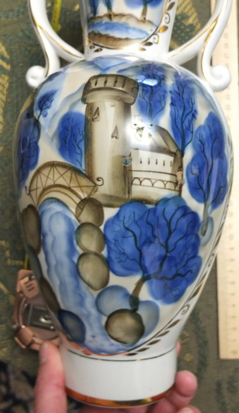 ваза фарфоровая расписная, высота 40 см, ранний СССР фото 5