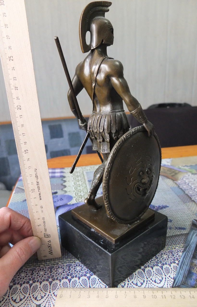 бронзовая статуэтка Спартанец, современная бронза  фото 5