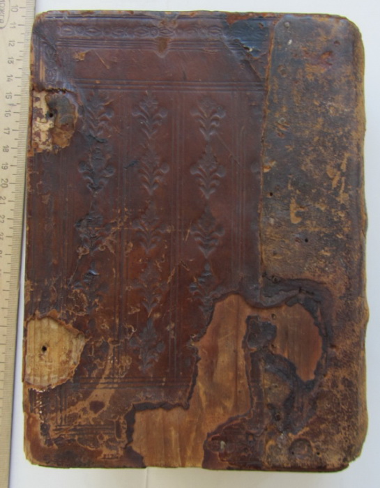 церковная книга Жития Николая Чудотворца, 1640 год, с вкладной записью фото 2