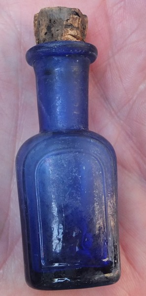 флакон синее стекло, 19 век, редкий