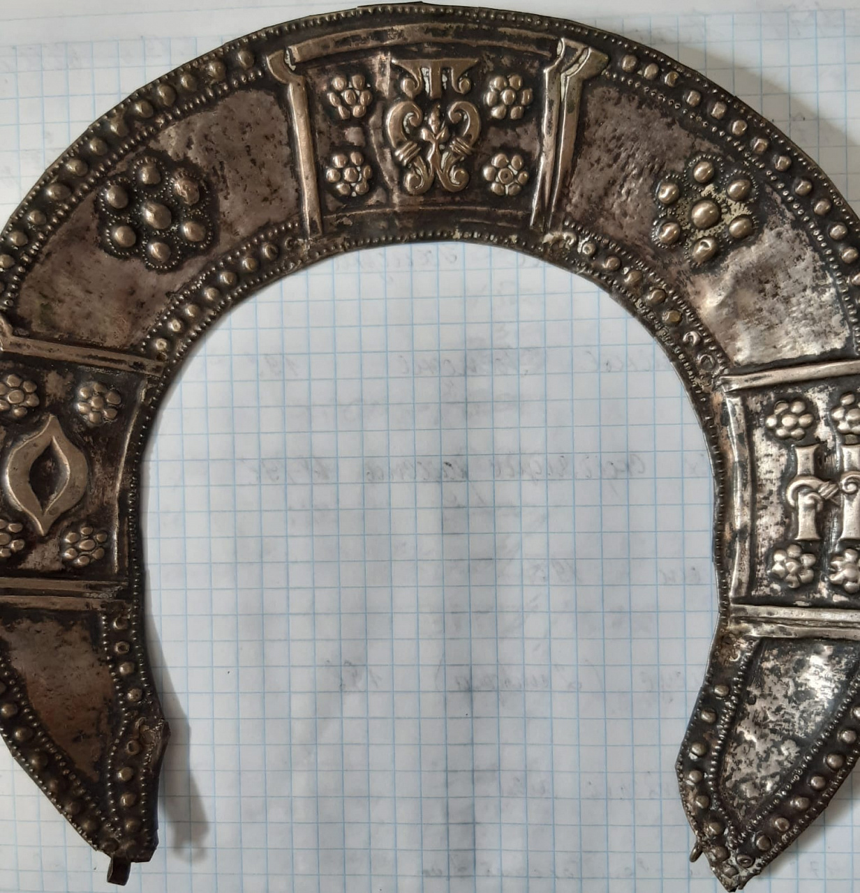Старинный серебряный венец на икону Спаса фото 2