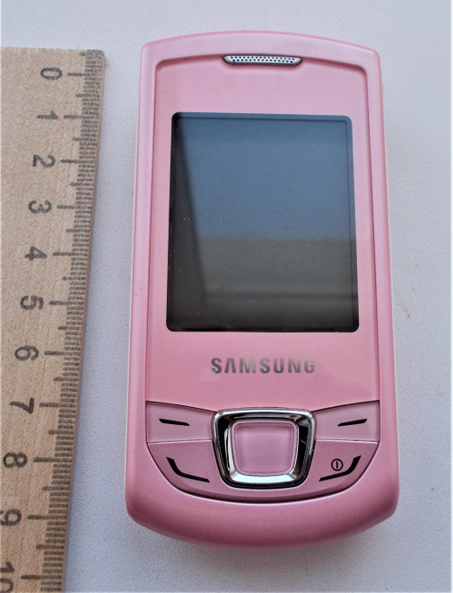 Мобильный, сотовый телефон. "SAMSUNG" MODEL:GT-E2550 