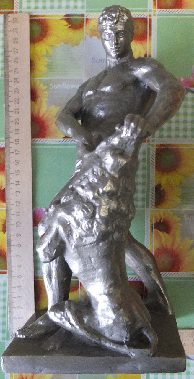 силуминовая статуэтка Самсон разрывающий пасть льву, СССР, металл силумин фото 2