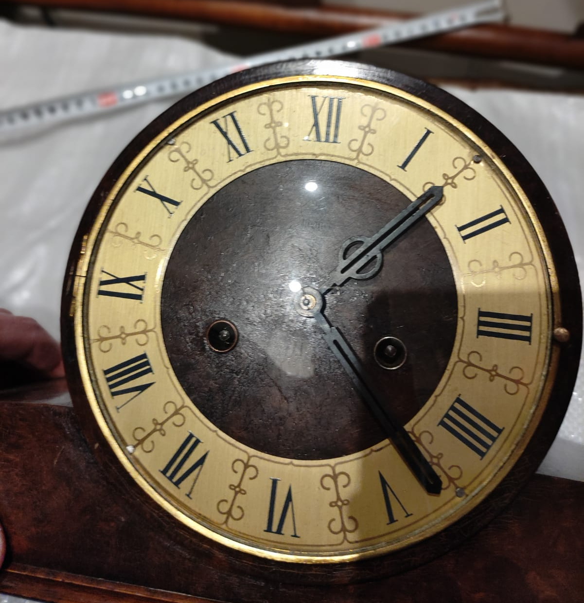 часы настольные Junghaus , в деревянном корпусе, Германия, первая  половина 20 века, рабоч фото 7