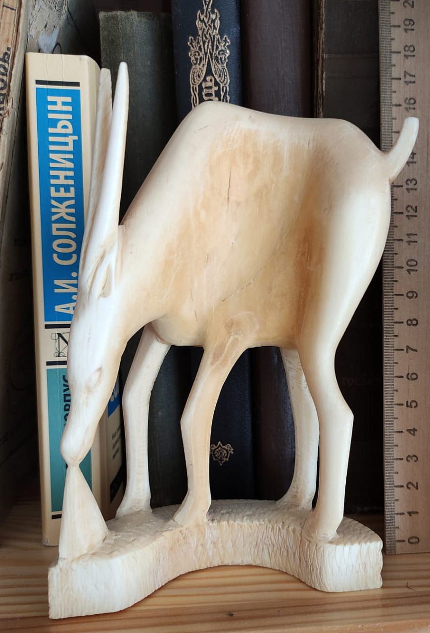 статуэтка Антилопа из благородной кости, ручная резьба по кости фото 3
