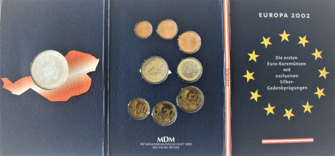 Первый евро-блистер MDM 2002г. Австрия от 1 цента до 2 евро, серебряная медаль "Вступление