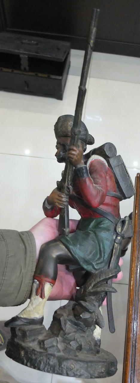 статуэтки Солдаты Мира,шпиатр, ручная роспись красками, 19 век фото 5
