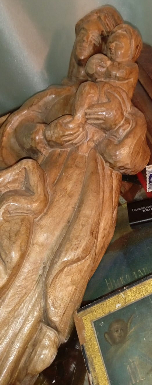 деревянная скульптура Богоматерь со младенцем, резьба по дереву, старинная фото 3