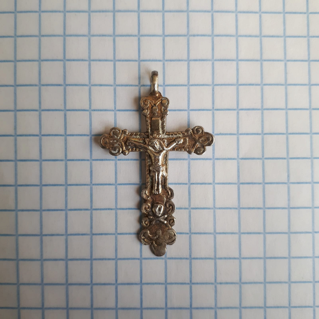 Старинный серебряный 84 пробы нательный крест. Золочение фото 4