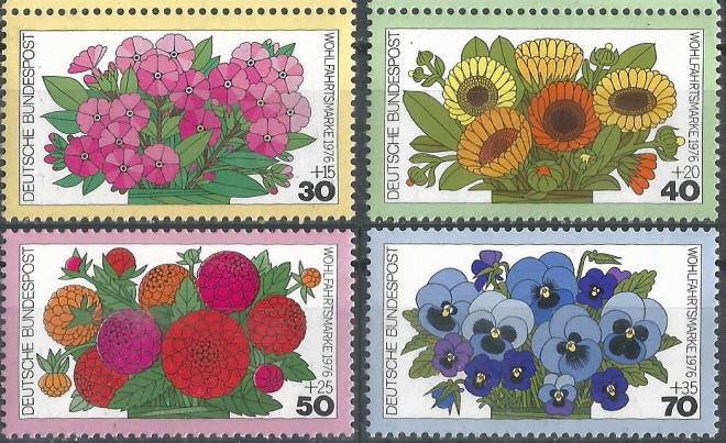 ФРГ. 1976 г. Флора. Садовые цветы. MNH