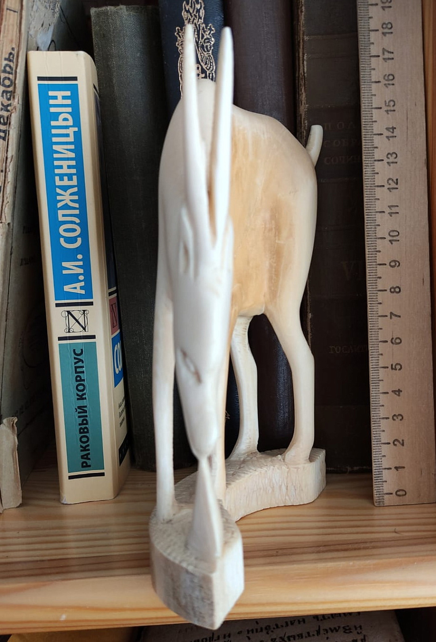 статуэтка Антилопа из благородной кости, ручная резьба по кости фото 2