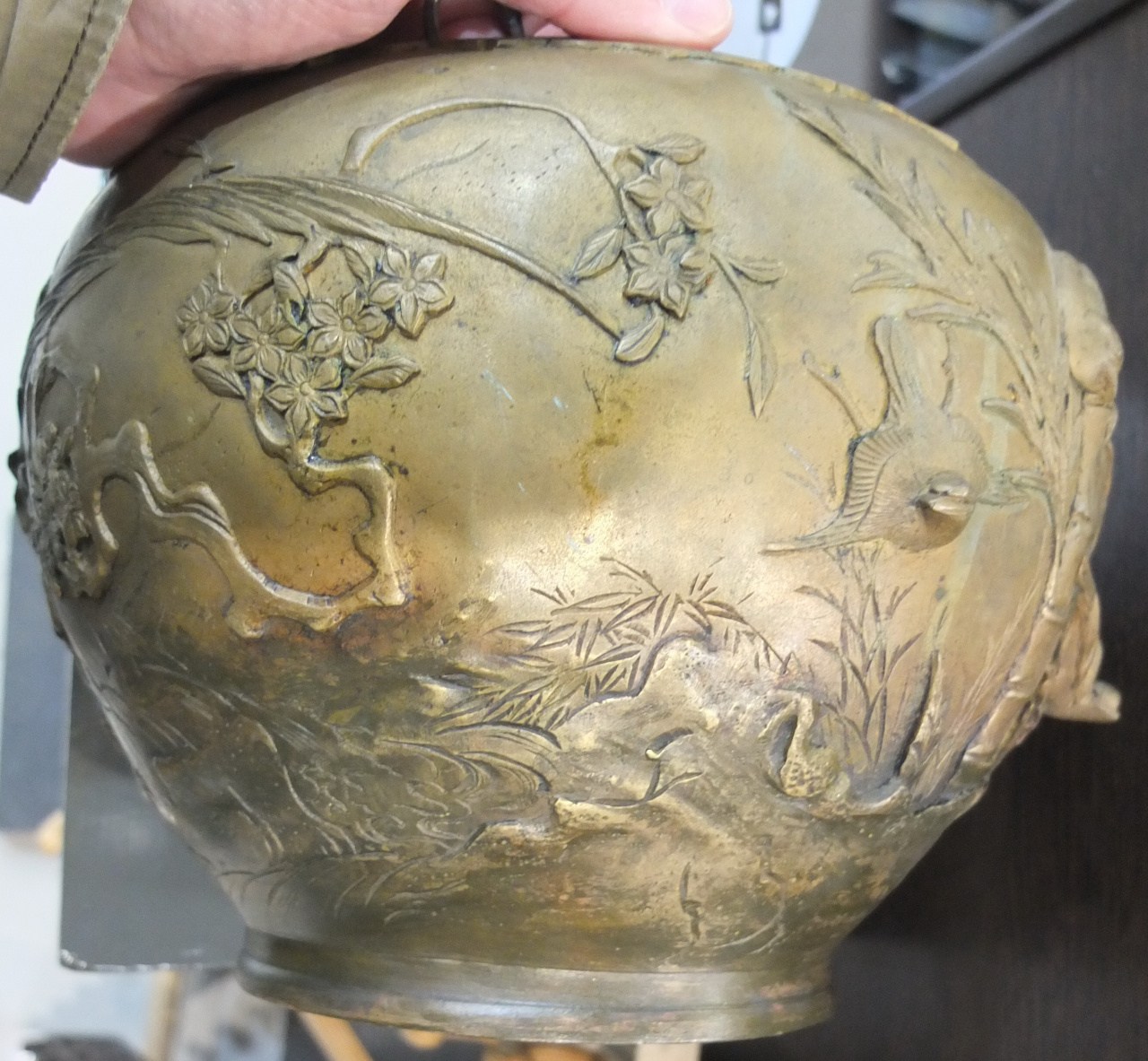 бронзовая ваза с птицами и деревьями, 19 век