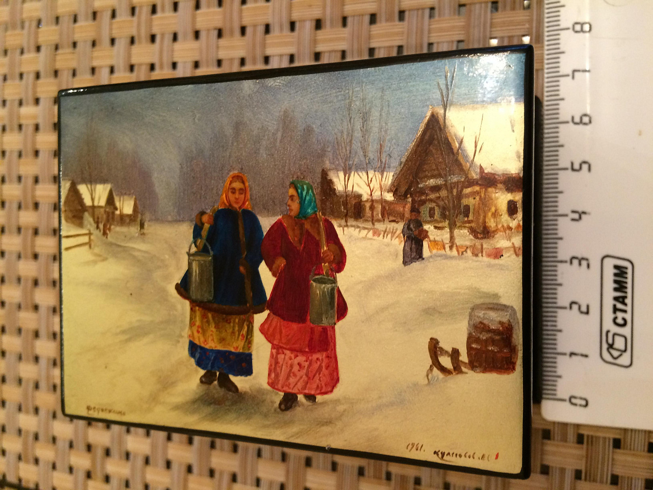 Шкатулка "Соперницы", лаковая миниатюра, Федоскино, 1961 год. фото 5