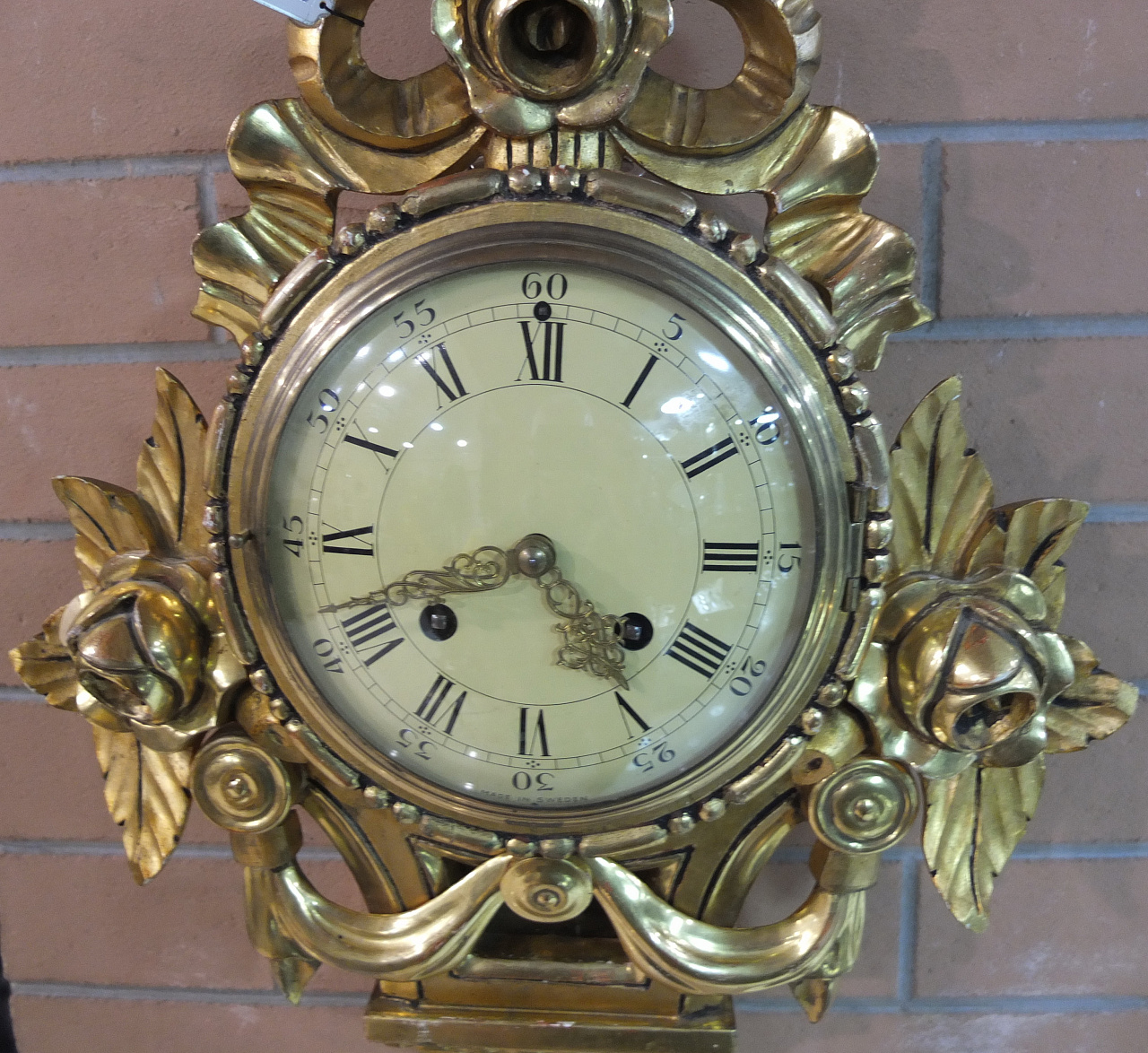 часы настенные деревянные, золочение, с боем, Швеция, старинные, рабочие фото 4