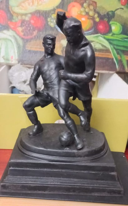 чугунная статуэтка Футбольная пара нападающих, Касли, 1966 год