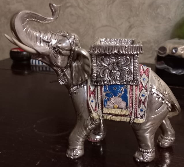 статуэтка серебряный слон  