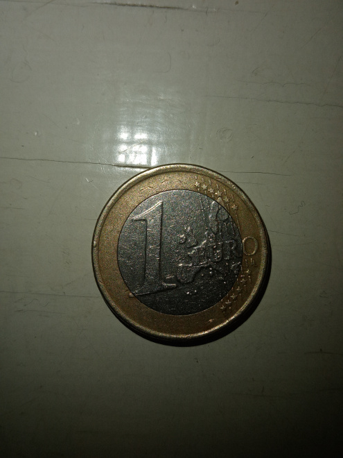 Монета 1evro 2001 года.