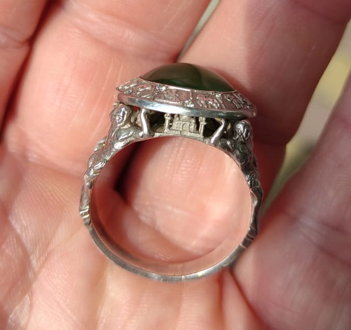 серебряный перстень Восьмые Чудеса Света, нефрит фото 4